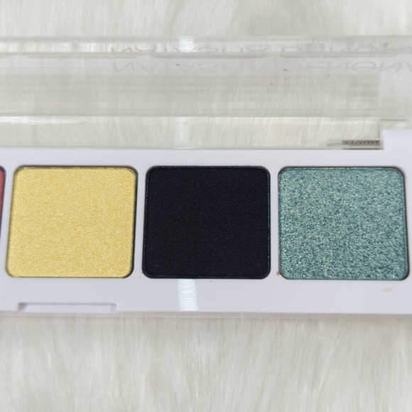 Natasha‎ Denona Julibee Eyeshadow Palette - Picture 4 of 4